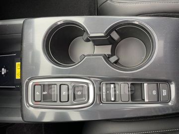 Car image 33