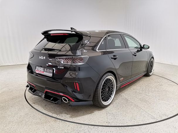 Kia Ceed GT 150 kW image number 3