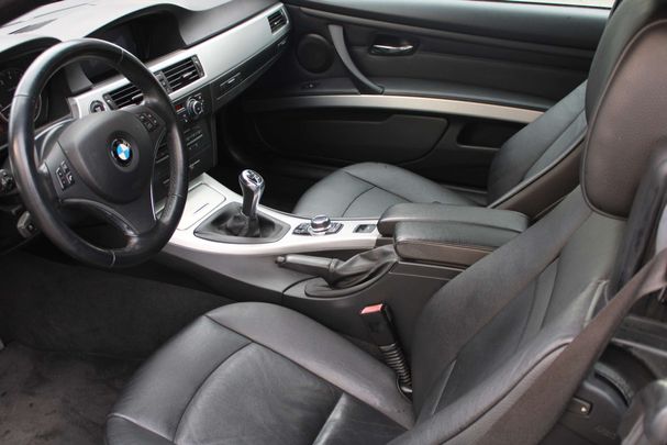 BMW 318i 105 kW image number 9