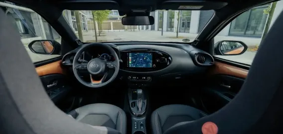 Car image 3