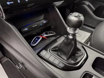 Car image 31