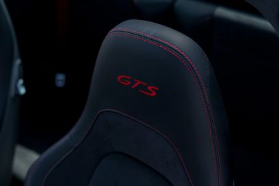 Car image 47