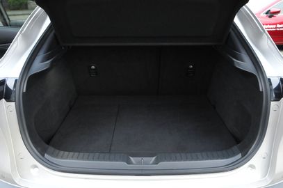 Car image 37