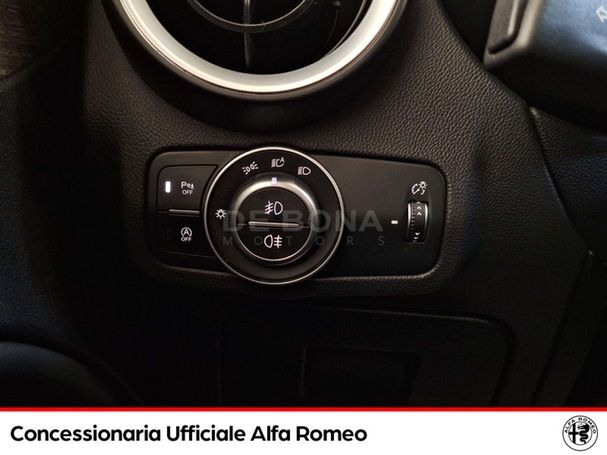 Alfa Romeo Stelvio 2.2 Q4 154 kW image number 24