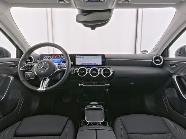 Mercedes-Benz A 180 100 kW image number 3