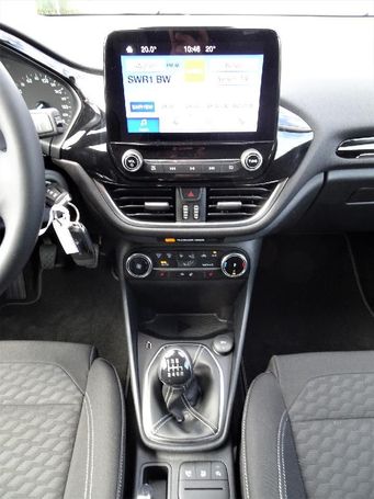 Ford Fiesta Hybrid Titanium 92 kW image number 11