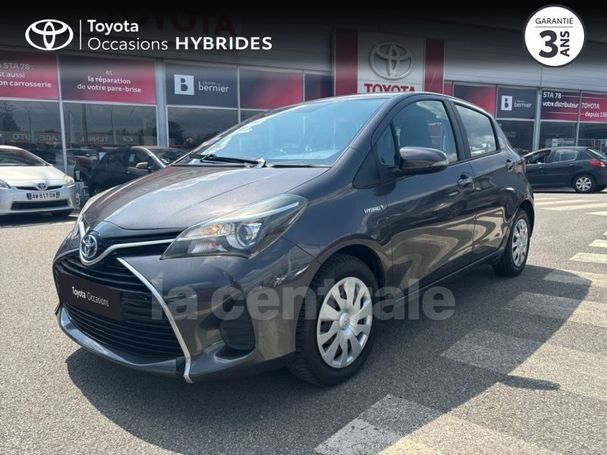 Toyota Yaris Hybrid 55 kW image number 1