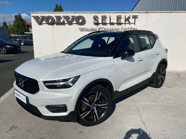 Volvo XC40 T5 134 kW image number 1