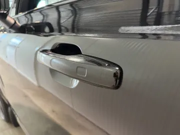 Car image 35