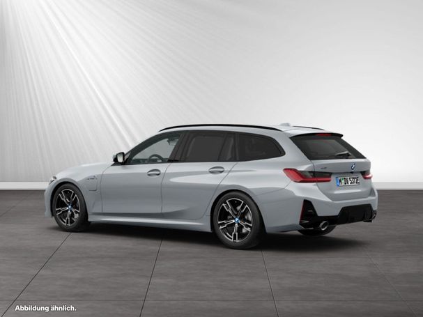 BMW 330 e Touring xDrive 215 kW image number 7