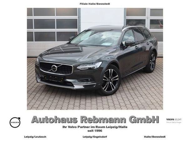 Volvo V90 Cross Country Pro AWD 145 kW image number 2