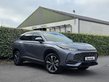 Car image 27