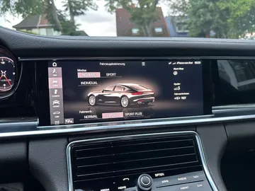 Car image 31