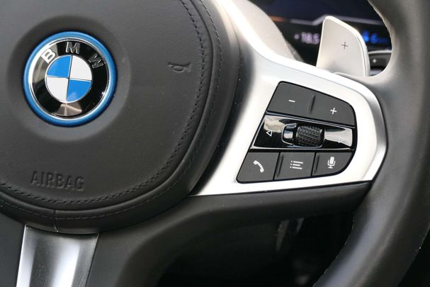 BMW 330 e Touring 215 kW image number 44