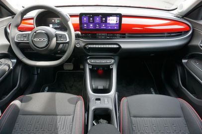 Car image 9