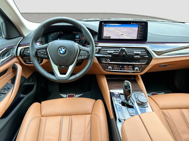 BMW 520d Touring 140 kW image number 10