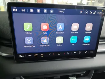 Car image 35