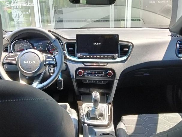 Kia Ceed 1.5 T-GDI 103 kW image number 8