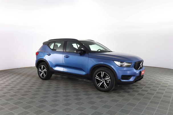 Volvo XC40 D3 AWD Geartronic 110 kW image number 2