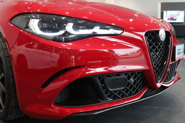 Alfa Romeo Giulia Quadrifoglio 2.9 V6 382 kW image number 12