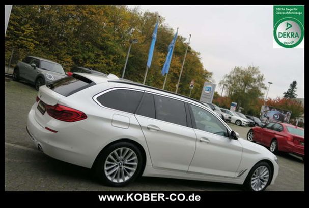 BMW 520d Touring xDrive Luxury Line 140 kW image number 3