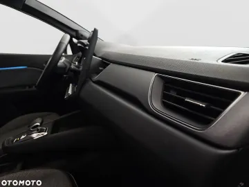 Car image 37