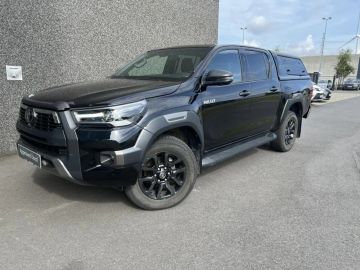 Car image 25