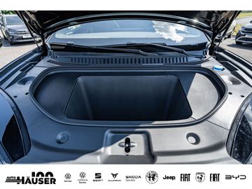 Car image 36