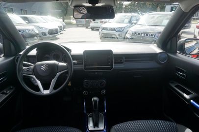 Car image 13