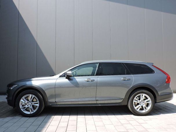 Volvo V90 Cross Country D4 AWD Geartronic 140 kW image number 4