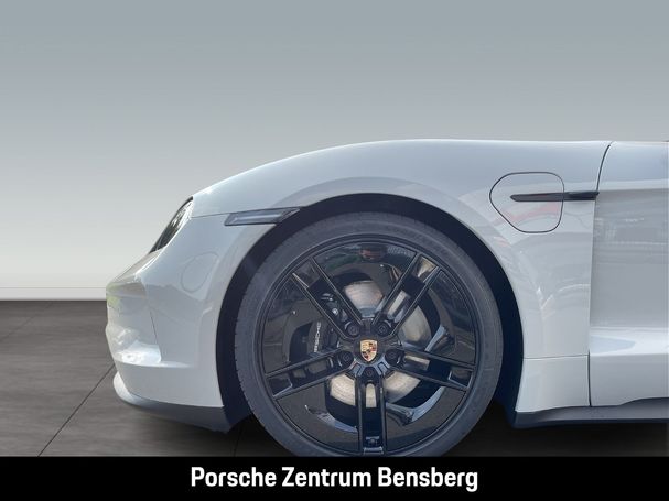 Porsche Taycan Sport Turismo 320 kW image number 9