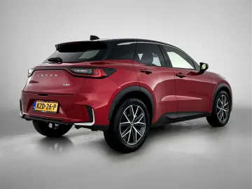 Car image 2