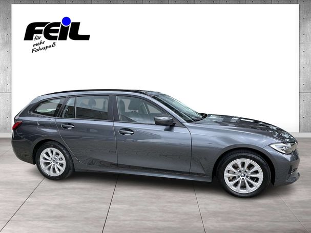 BMW 330 Touring Advantage xDrive 185 kW image number 4