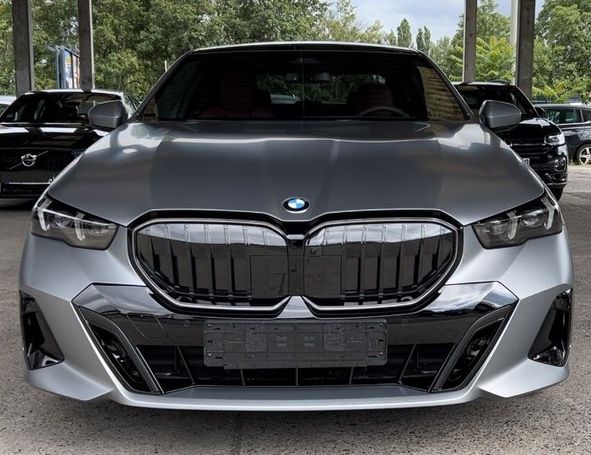 BMW 520i M Pro 153 kW image number 2