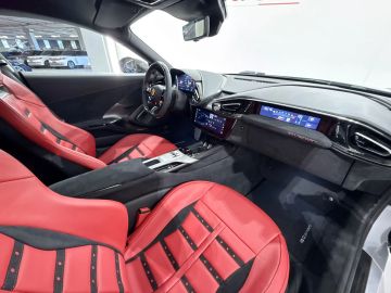 Car image 25