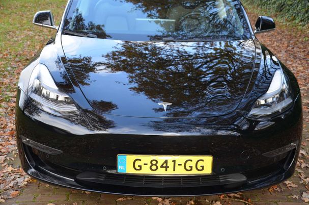 Tesla Model 3 Long Range AWD 258 kW image number 33