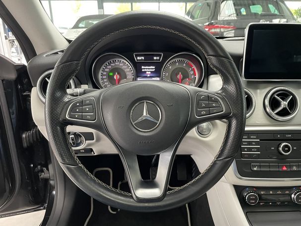 Mercedes-Benz CLA 180 90 kW image number 45