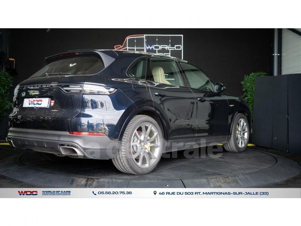 Porsche Cayenne E-Hybrid Tiptronic 340 kW image number 1