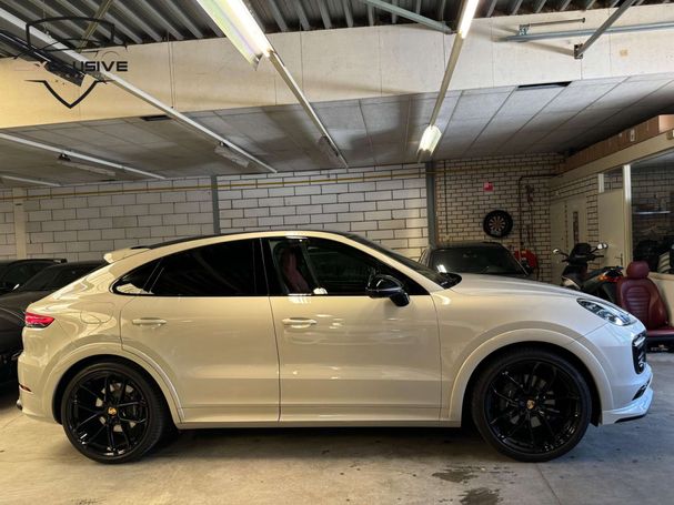 Porsche Cayenne Coupé E-Hybrid 340 kW image number 6