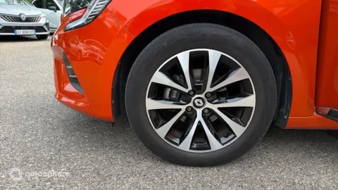 Car image 20