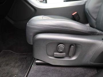 Car image 31