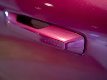 Car image 28