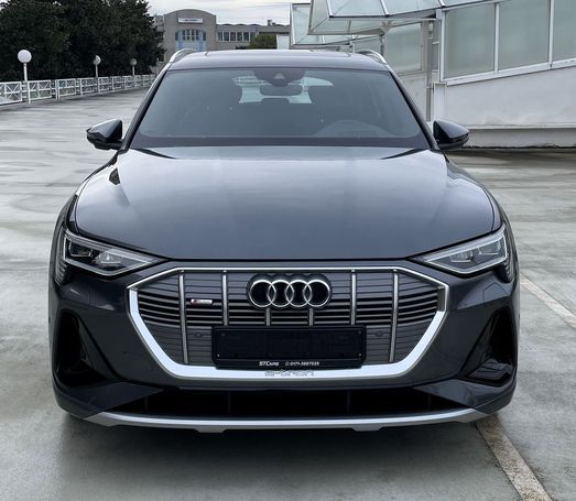 Audi e-tron 50 quattro S-line 230 kW image number 8