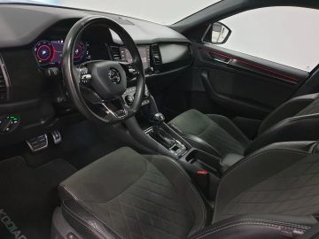 Car image 38