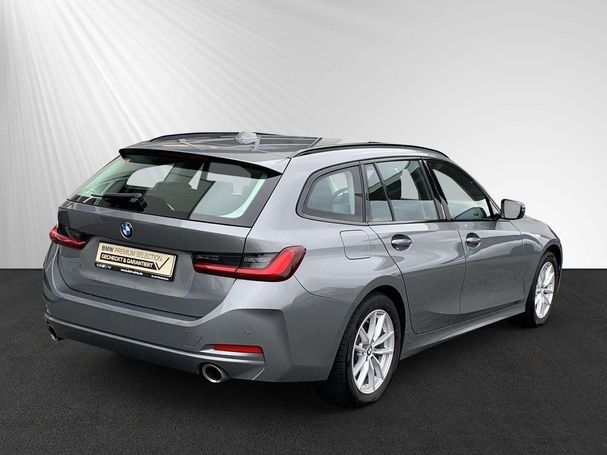 BMW 320i Touring 135 kW image number 3