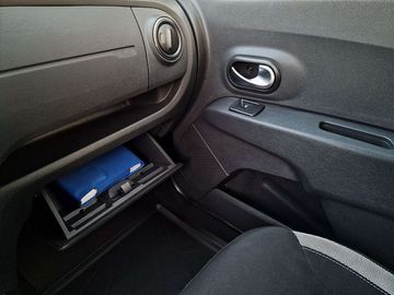 Car image 31