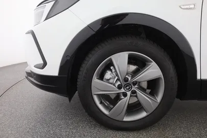 Car image 29