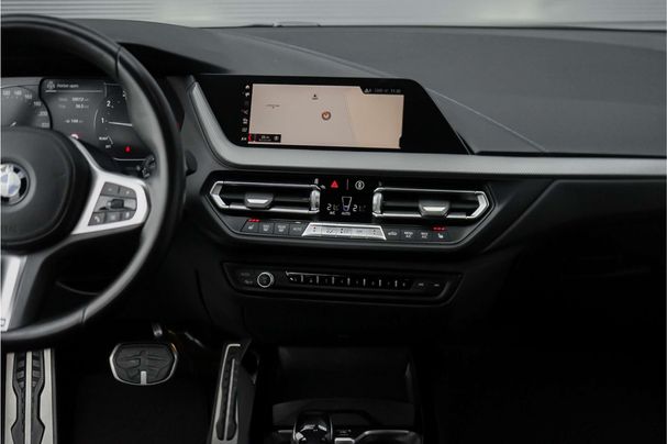 BMW 118i 104 kW image number 19