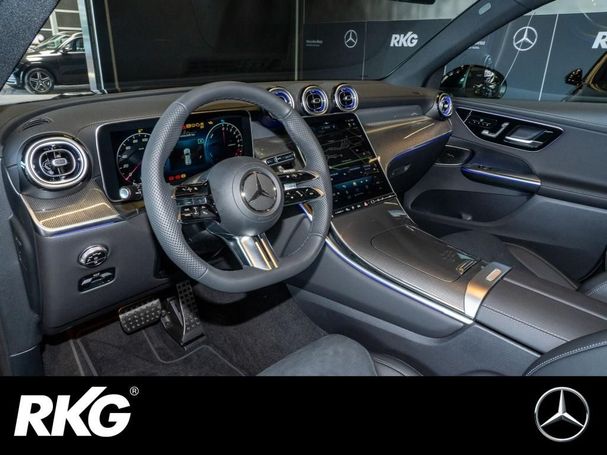 Mercedes-Benz GLC 300 e AMG 230 kW image number 13