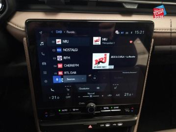 Car image 20